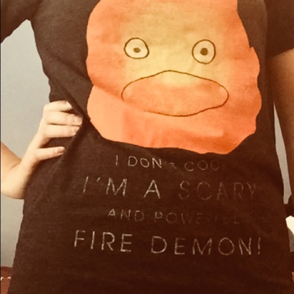 HOWLS MOVING CASTLE T-SHIRT ANIME